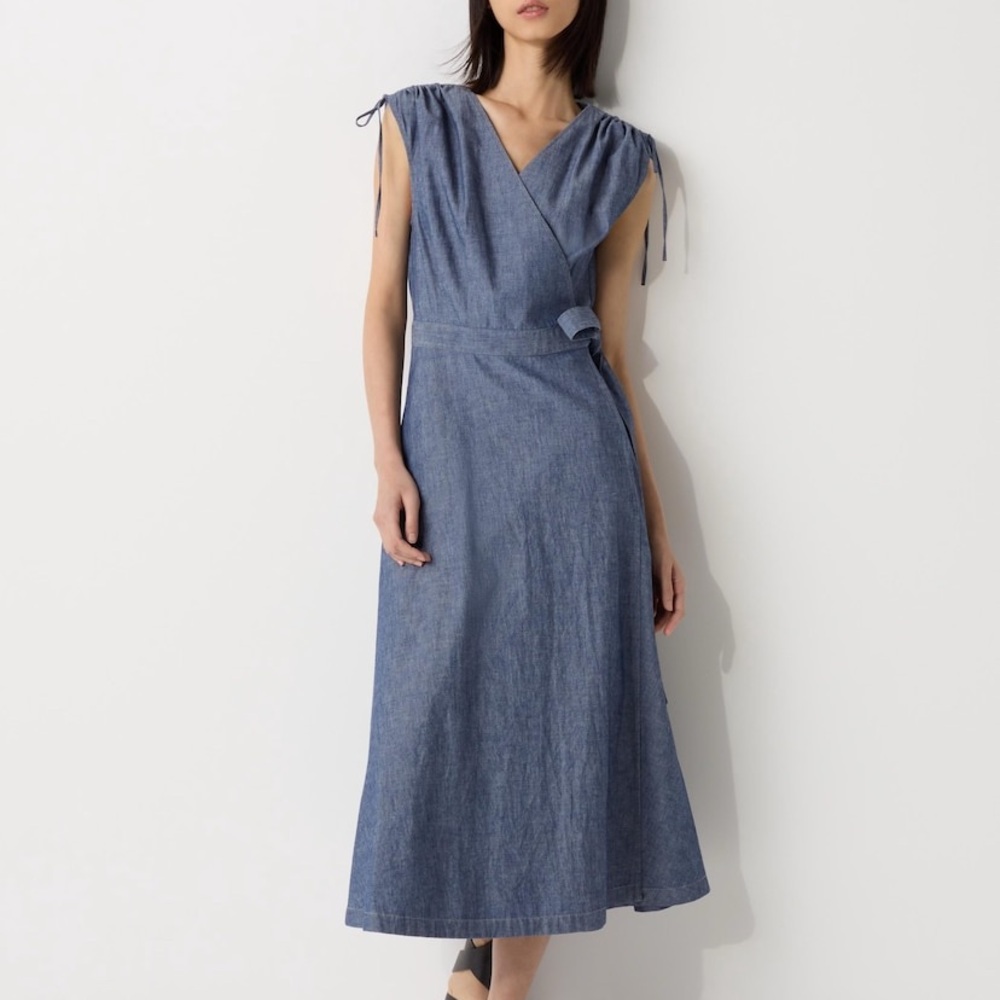 Uniqlo x IDLF last collaboration Elegant Blue Sleeveless wrap Dress - Picture 2 of 9